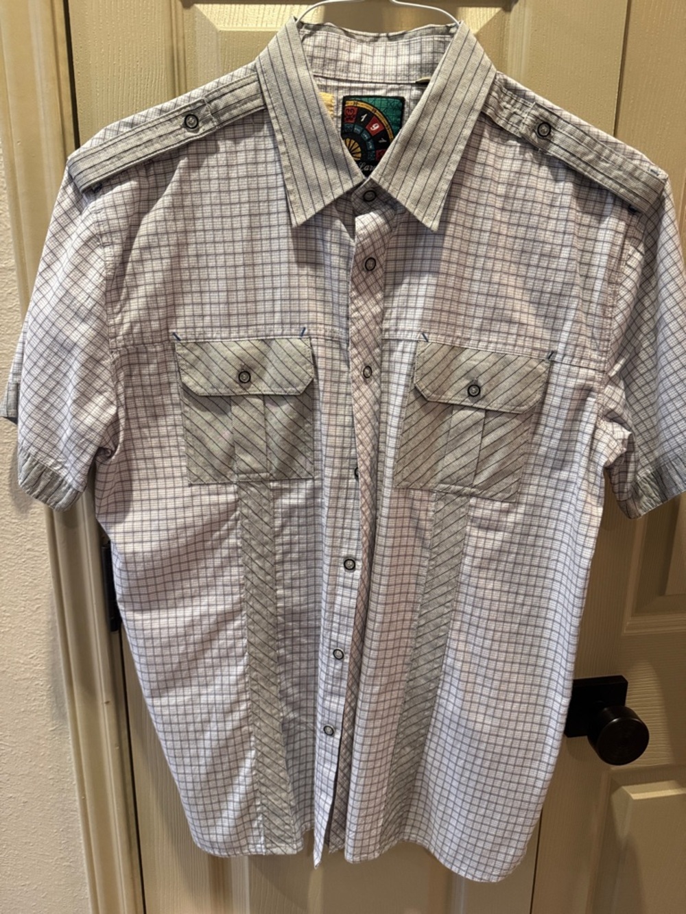 191 Unlimited Men’s Short Sleeve Button-Down Shirt in White and Light Gray Check